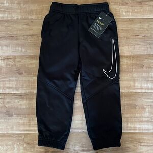 NWT Nike Black Kids' DRI-FIT Jogger Sweatpants